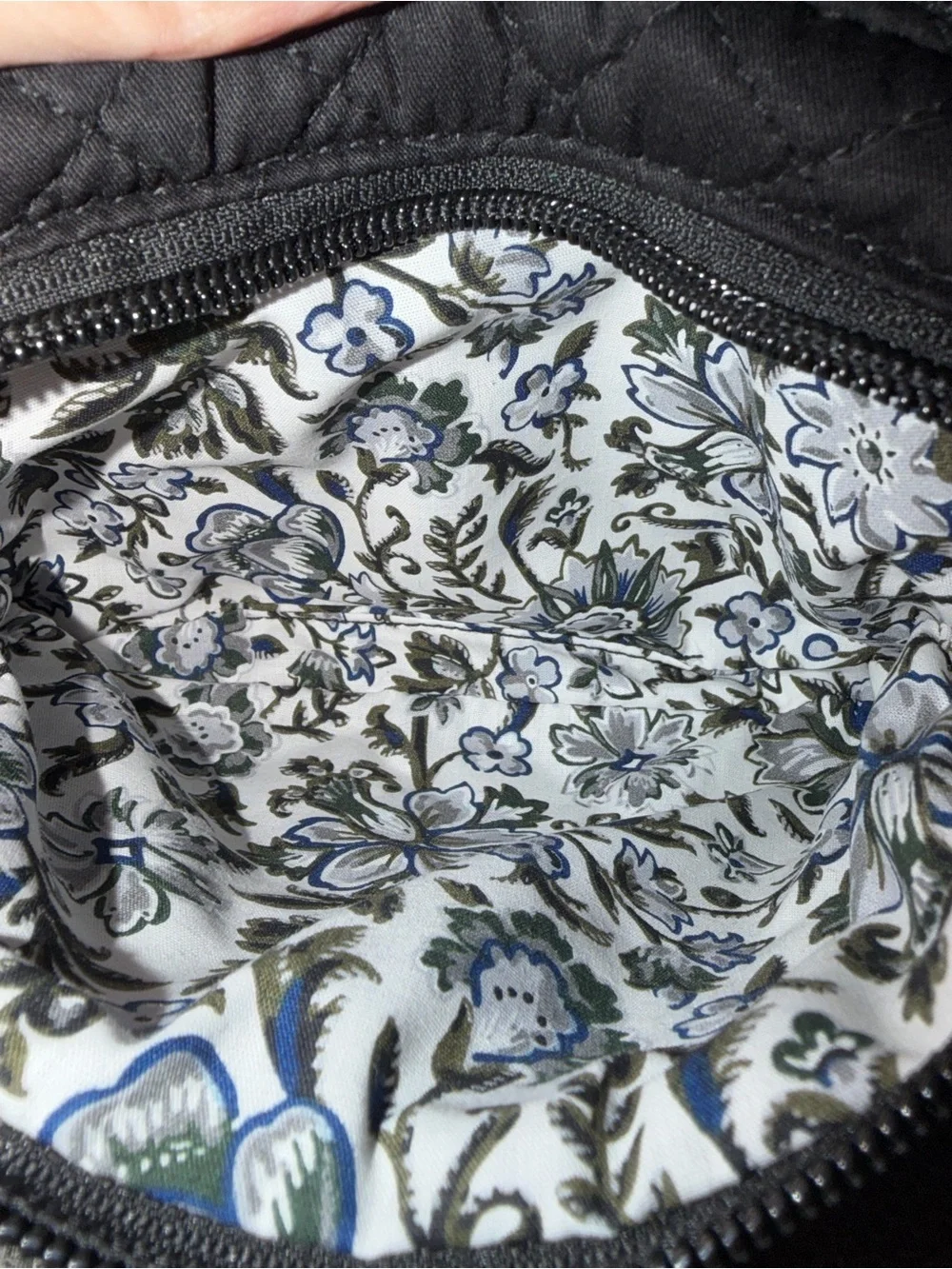 Vera Bradley Black Quilted Crossbody Green Bay Packers NFL Football Stadium Bag